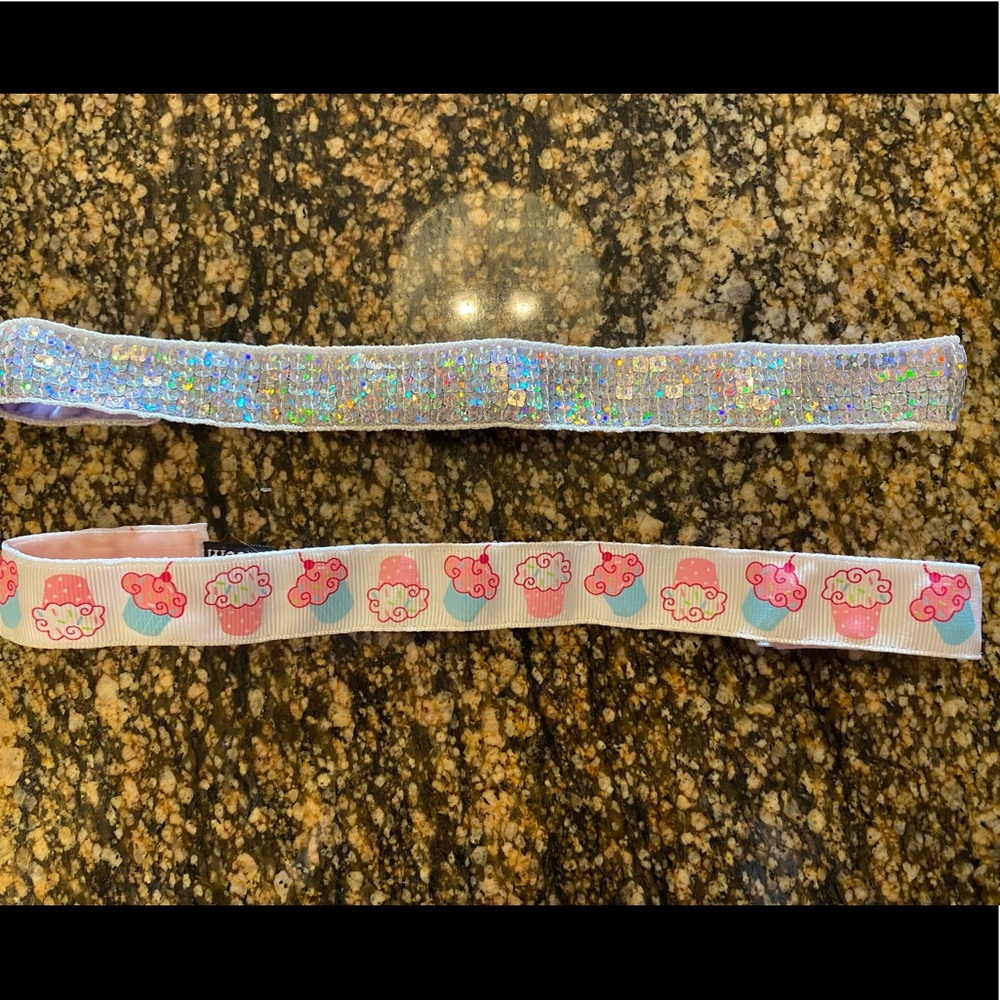 Momo Bands headbands adjustable.